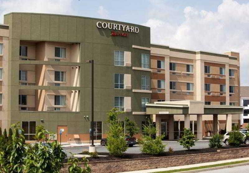 Courtyard By Marriott York Hotel Exterior foto